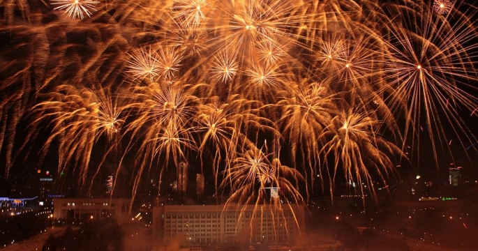 Экологи предлагают отказаться от  фейерверков на Новый год в Алматы