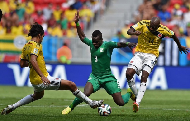 Эпизод матча Колумбия - Кот д'Ивуар